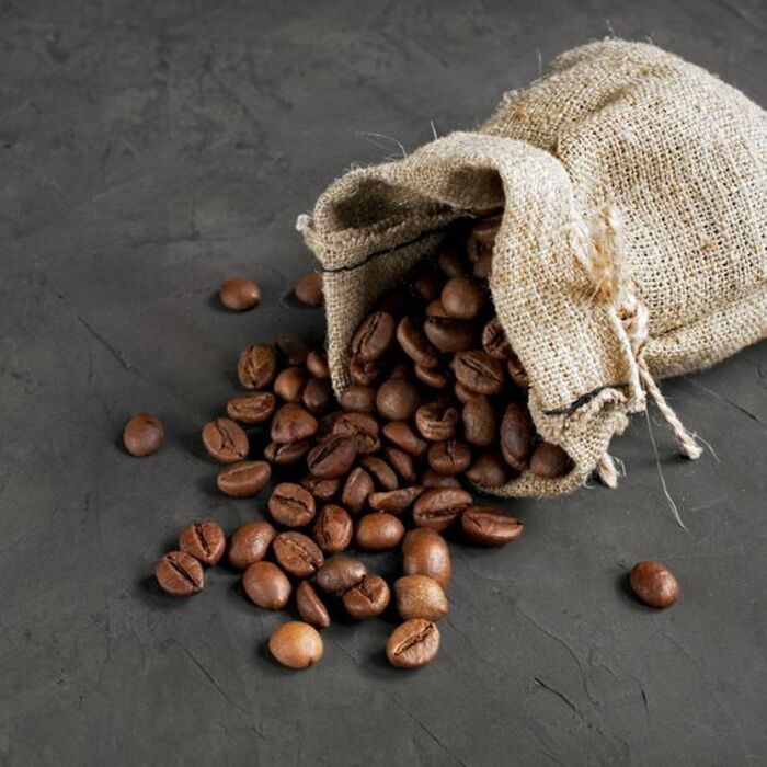 đặc điểm sinh học của hạt cà phê moka là gì