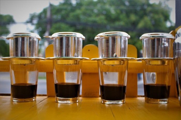 pha phin truyền thống cà phê rang mộc