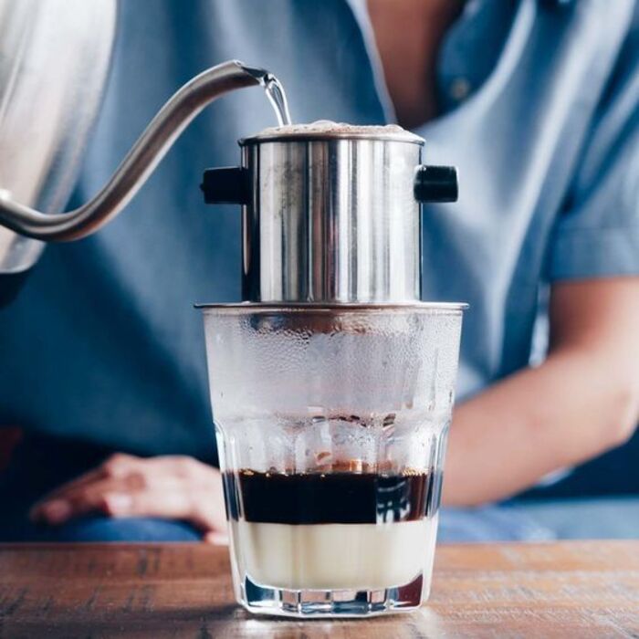 thưởng thức cà phê phin tại nhà